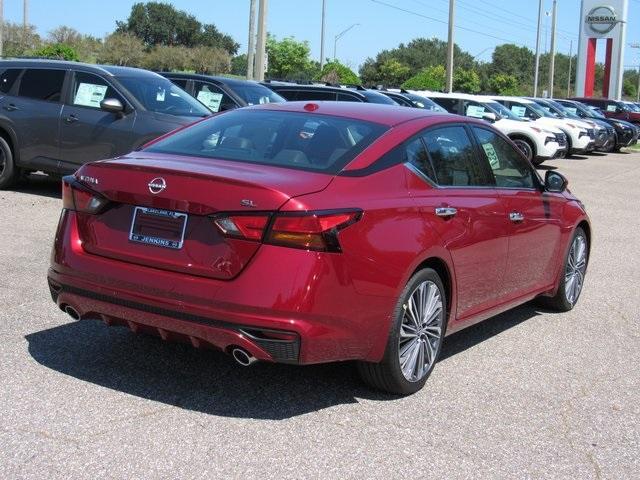 new 2025 Nissan Altima car, priced at $37,007