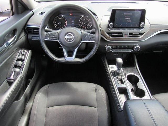 used 2023 Nissan Altima car, priced at $17,881