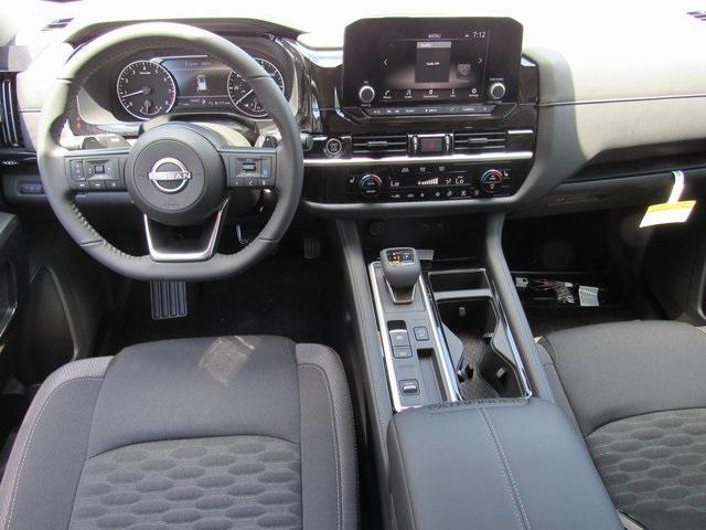 new 2024 Nissan Pathfinder car, priced at $37,690
