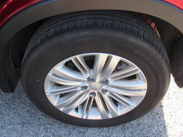 used 2024 Mitsubishi Outlander car, priced at $21,947