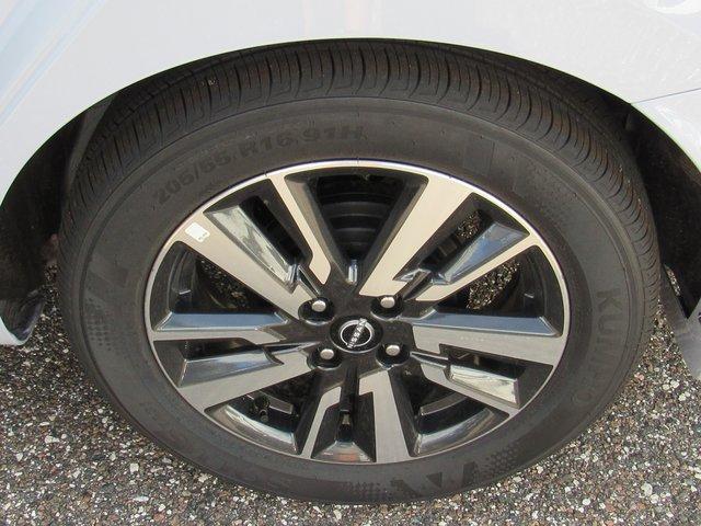 new 2025 Nissan Versa car, priced at $20,950