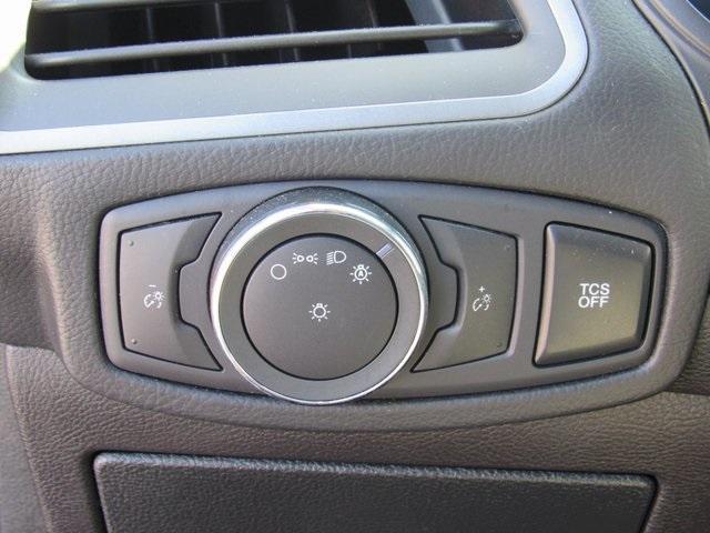 used 2019 Ford Edge car, priced at $13,874