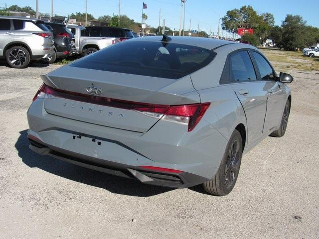 used 2021 Hyundai Elantra car