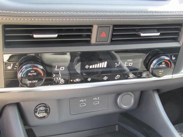 new 2025 Nissan Rogue car, priced at $31,276