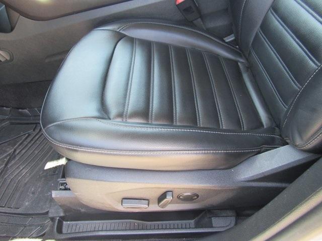 used 2022 Ford Edge car, priced at $21,993
