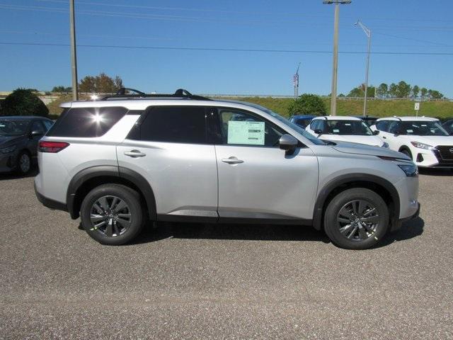 new 2025 Nissan Pathfinder car, priced at $40,760