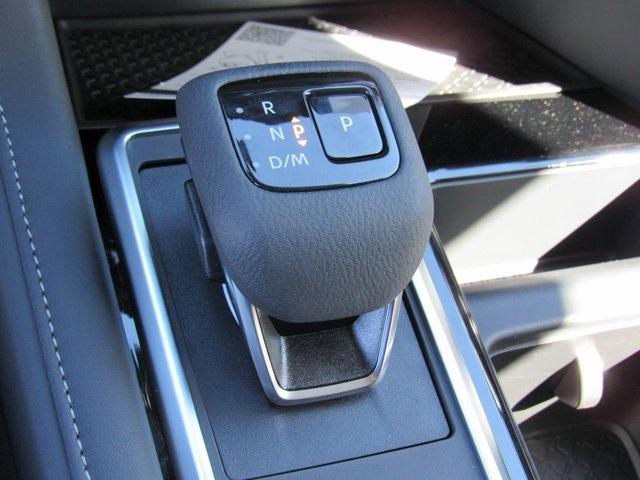 new 2025 Nissan Pathfinder car, priced at $40,760