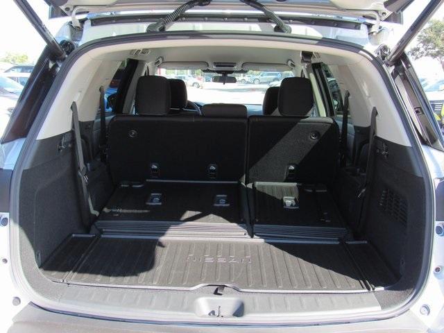 new 2025 Nissan Pathfinder car, priced at $40,760