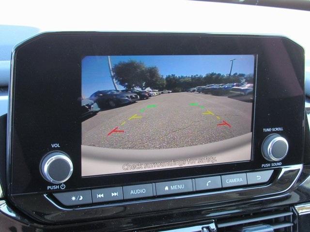 new 2025 Nissan Pathfinder car, priced at $40,760