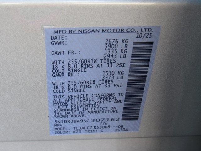 new 2025 Nissan Pathfinder car, priced at $40,760