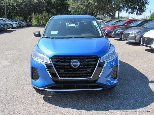 new 2025 Nissan Kicks Play car, priced at $21,919