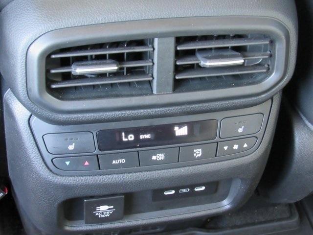 used 2024 Honda Pilot car, priced at $44,987