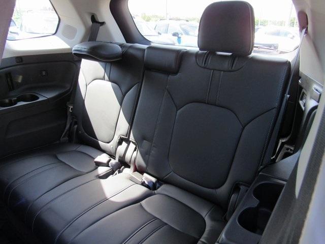 used 2024 Honda Pilot car, priced at $44,987