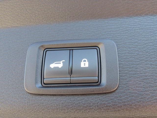used 2024 Mitsubishi Outlander car, priced at $25,737