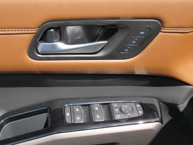 new 2025 Nissan Pathfinder car, priced at $42,747