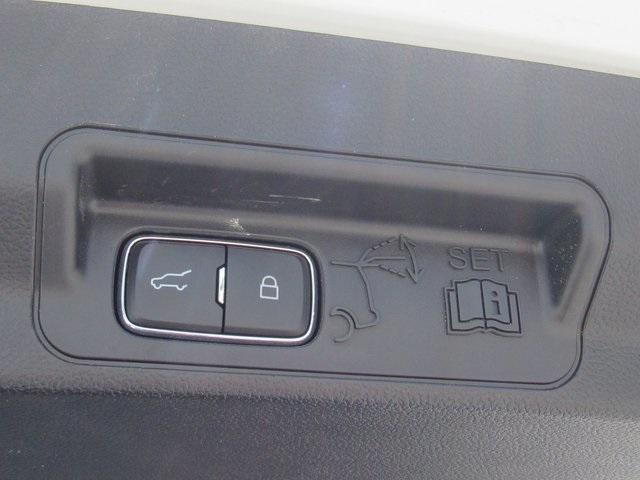 used 2023 Ford Explorer car, priced at $28,993
