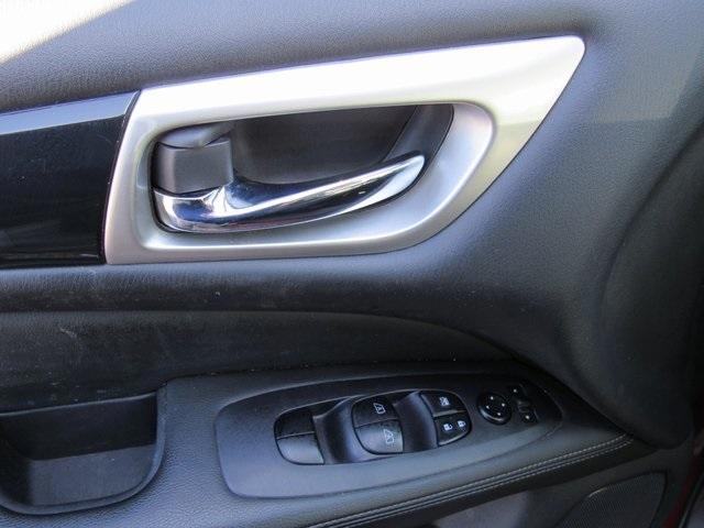 used 2020 Nissan Pathfinder car, priced at $15,561