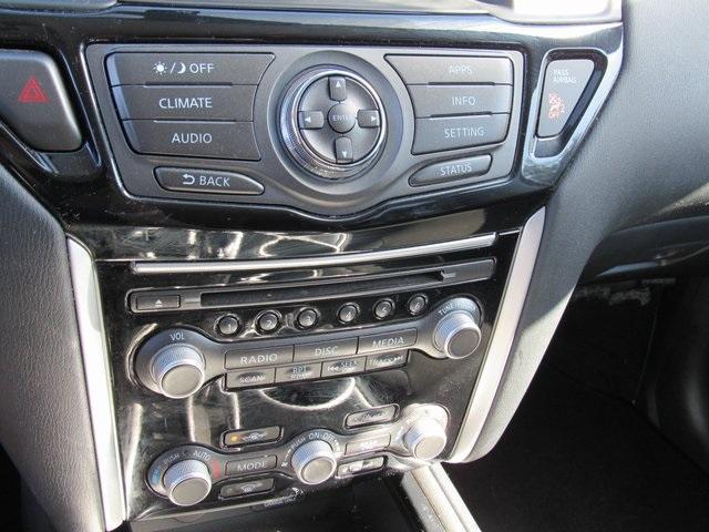 used 2020 Nissan Pathfinder car, priced at $15,561