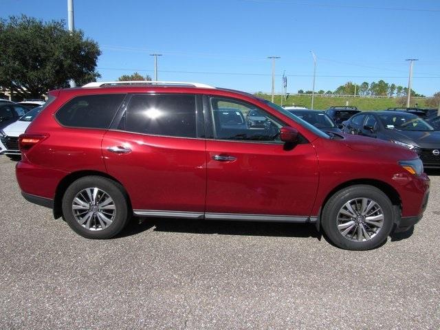 used 2020 Nissan Pathfinder car, priced at $15,561