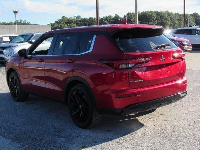 used 2024 Mitsubishi Outlander car, priced at $25,885