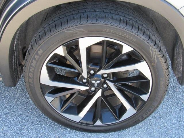 used 2024 Mitsubishi Outlander car, priced at $22,597