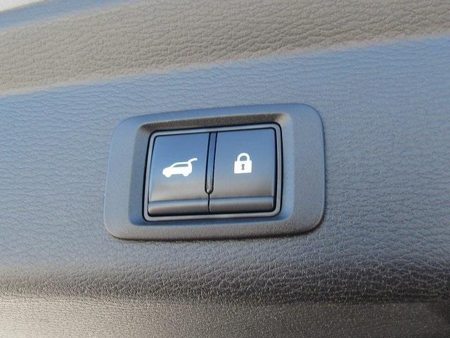 used 2024 Mitsubishi Outlander car, priced at $22,597