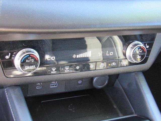used 2024 Mitsubishi Outlander car, priced at $22,597