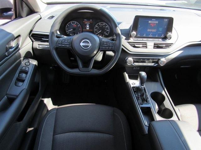 new 2025 Nissan Altima car, priced at $27,287