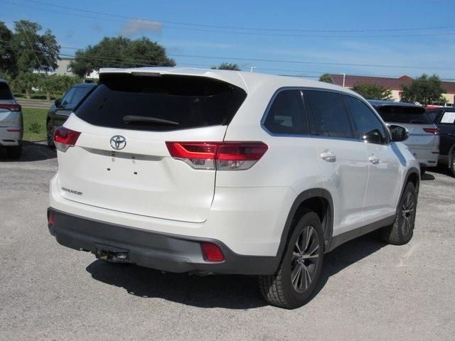 used 2019 Toyota Highlander car, priced at $17,994