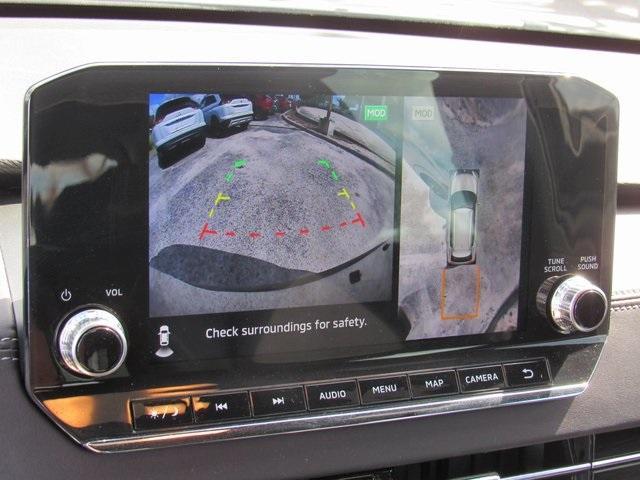 used 2023 Mitsubishi Outlander car, priced at $23,615