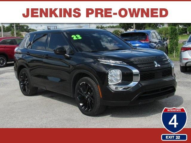 used 2023 Mitsubishi Outlander car, priced at $24,424