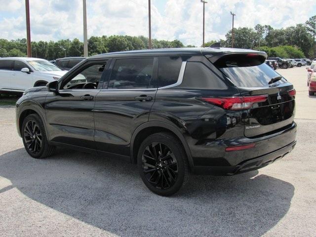 used 2023 Mitsubishi Outlander car, priced at $23,615