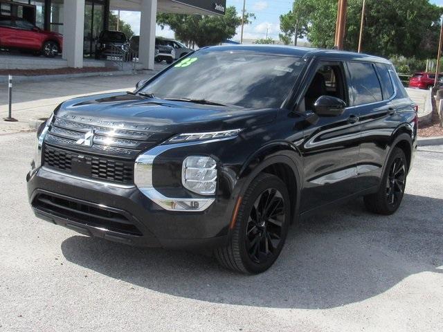 used 2023 Mitsubishi Outlander car, priced at $23,615