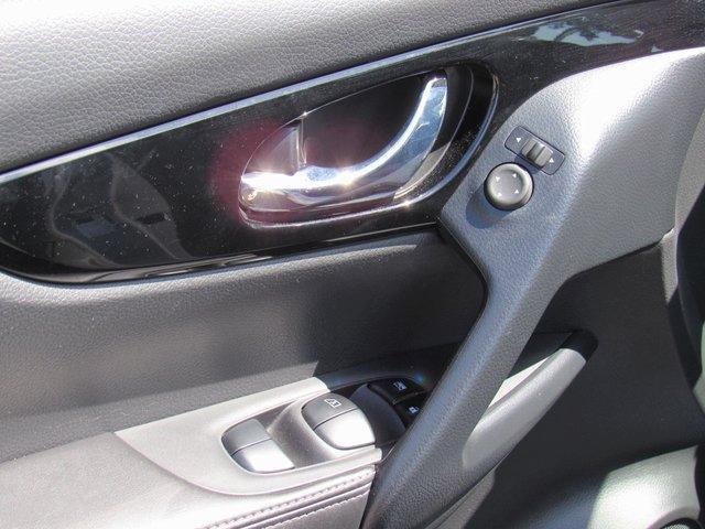 used 2022 Nissan Rogue Sport car, priced at $17,976