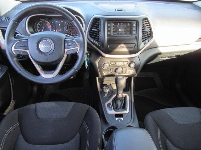 used 2016 Jeep Cherokee car, priced at $10,524