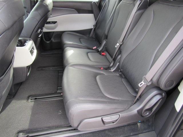 used 2024 Kia Carnival car, priced at $29,071