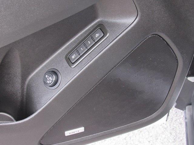 used 2024 Chevrolet Equinox car, priced at $24,995