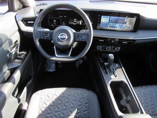new 2025 Nissan Kicks car, priced at $25,143