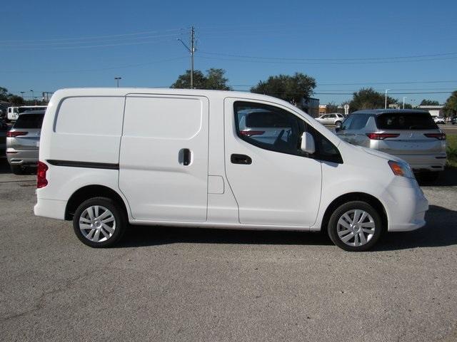 used 2021 Nissan NV200 car