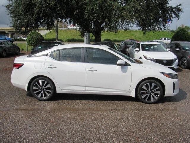 new 2025 Nissan Sentra car, priced at $26,076