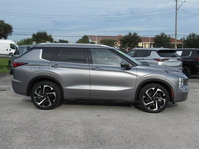 used 2024 Mitsubishi Outlander car, priced at $27,994
