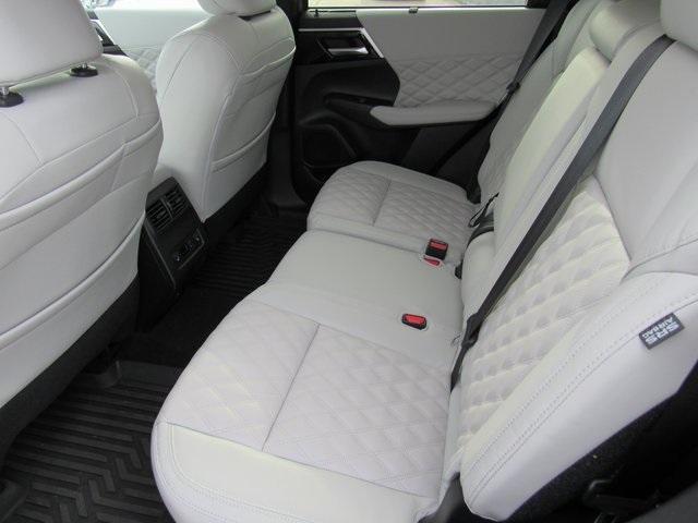 used 2024 Mitsubishi Outlander car, priced at $27,994