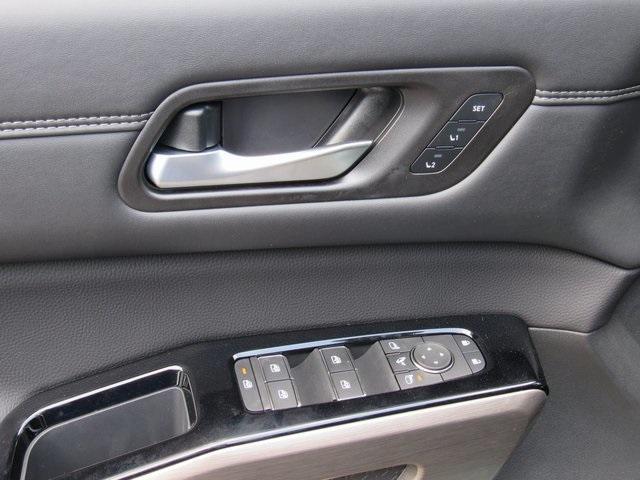 new 2025 Nissan Pathfinder car, priced at $49,365