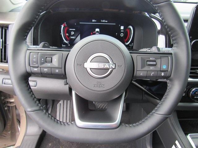 new 2025 Nissan Pathfinder car, priced at $49,365