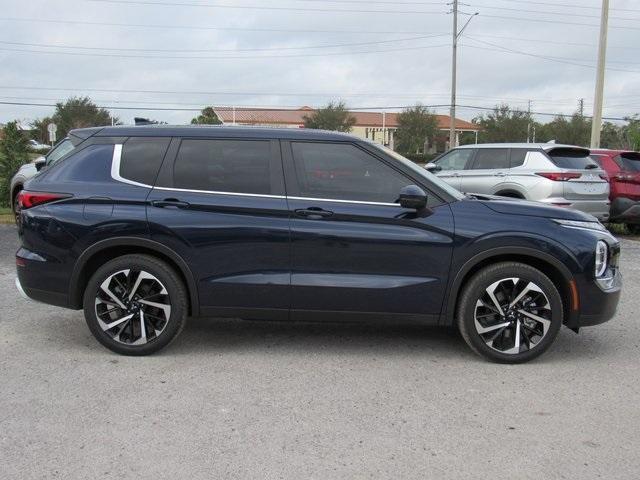 used 2023 Mitsubishi Outlander car, priced at $22,922