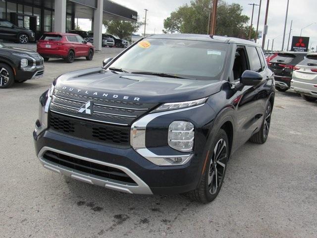 used 2023 Mitsubishi Outlander car, priced at $22,922