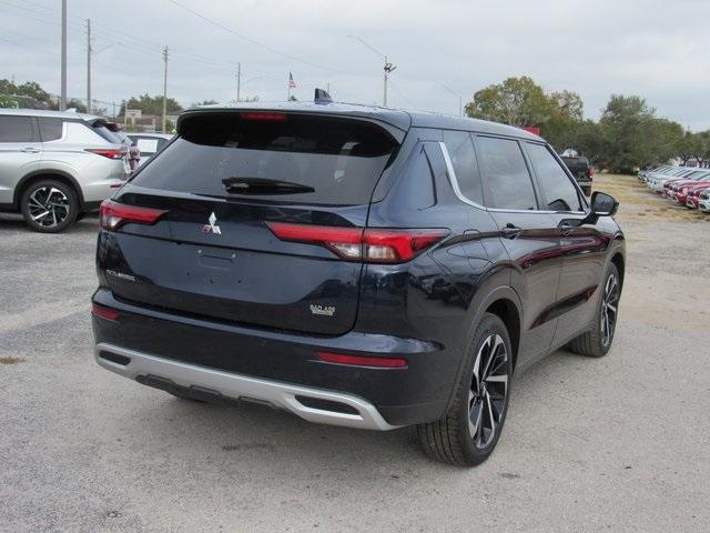 used 2023 Mitsubishi Outlander car, priced at $22,922