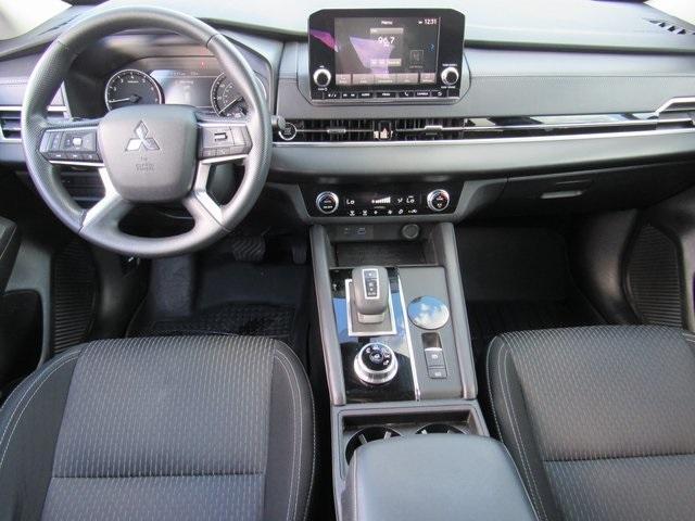 used 2024 Mitsubishi Outlander car, priced at $20,174