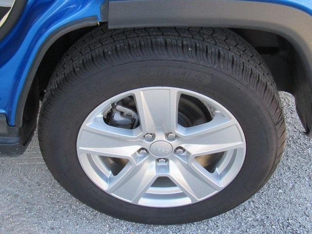 used 2022 Jeep Compass car, priced at $14,965