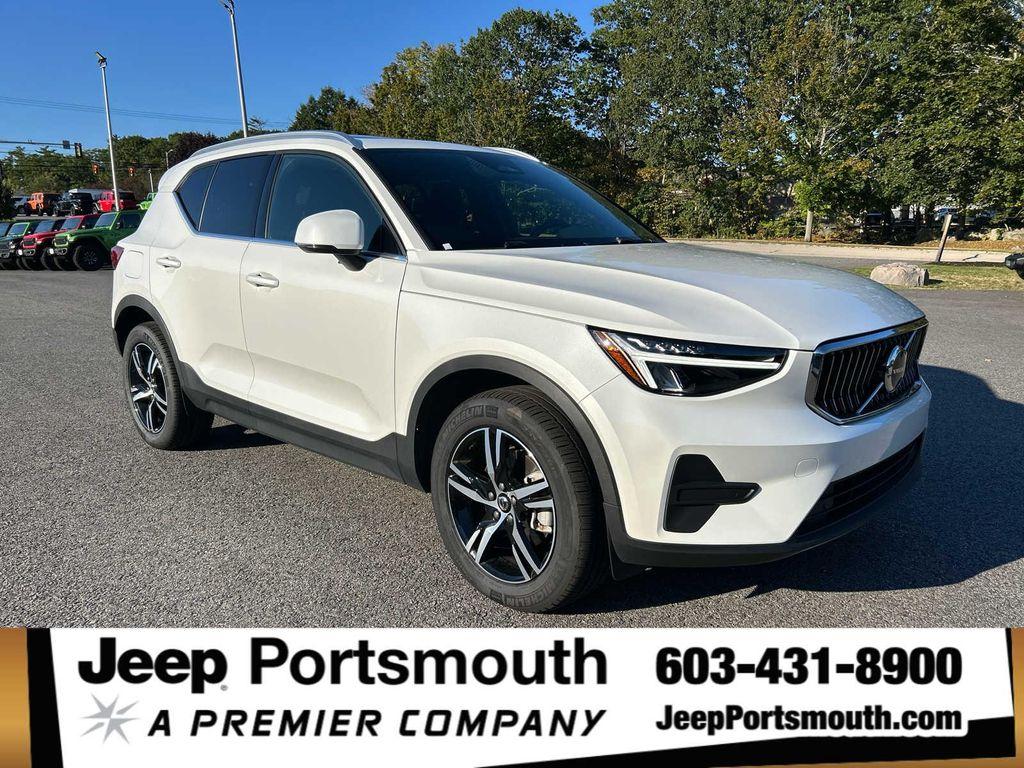 used 2025 Volvo XC40 car, priced at $29,375